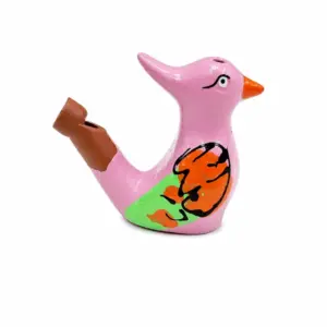 Ocarina terracotta rosa a forma di uccello stilizzato con decorazioni arancioni e verdi