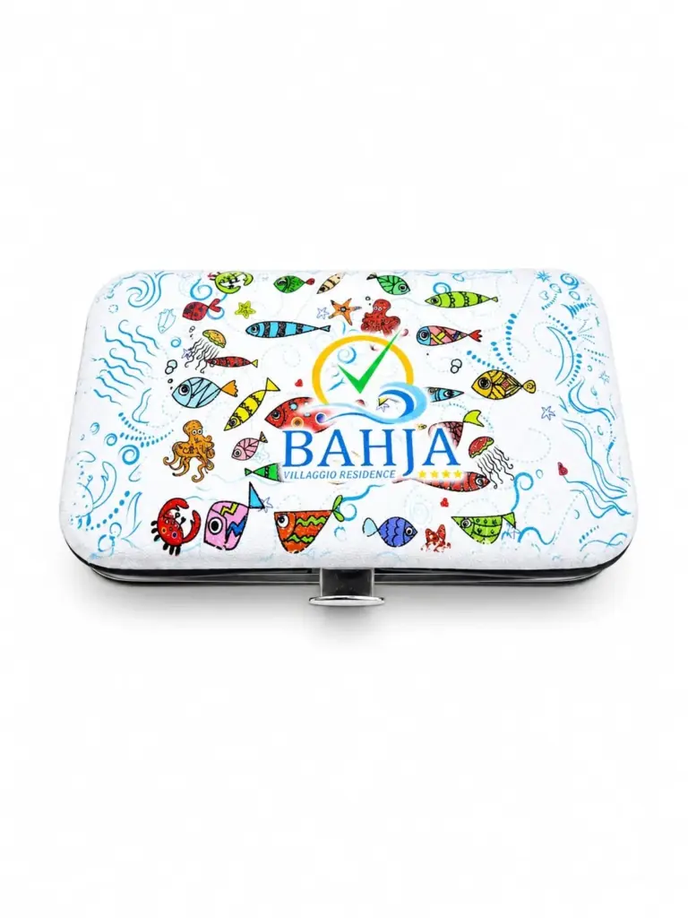Set tagliaunghie custodia metallica decorata pesci colorati polpi meduse stelle marine