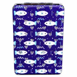 Specchietto tascabile rettangolare blu elettrico con pattern di pesci bianchi stilizzati e onde
