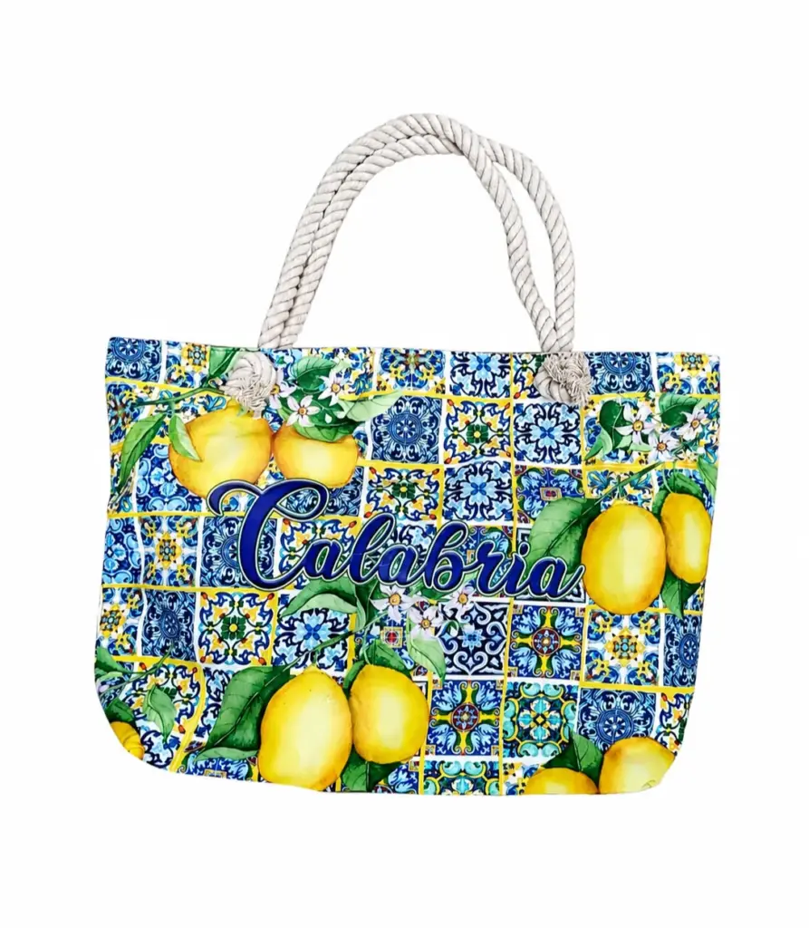 Borsa mare calabria limoni maiolica con manici corda intrecciata bianca su sfondo bianco
