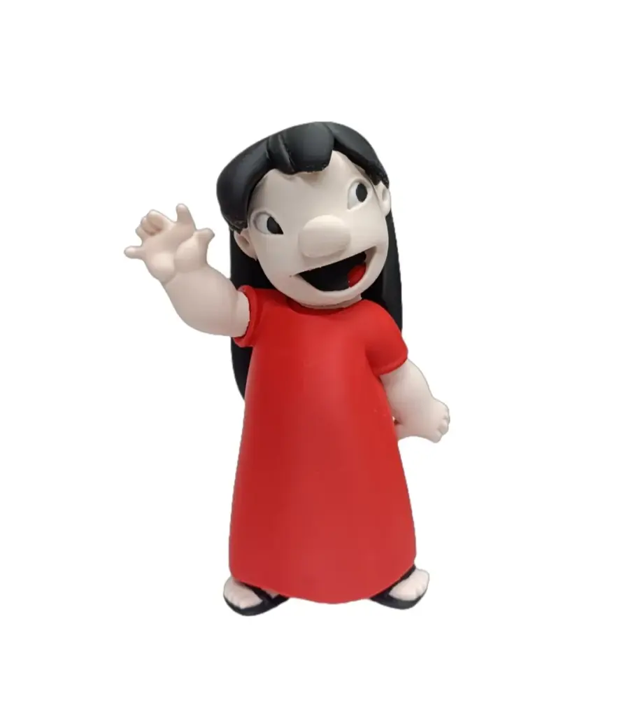 Statuetta resina Lilo Pelekai vestito rosso braccio alzato saluto sfondo bianco