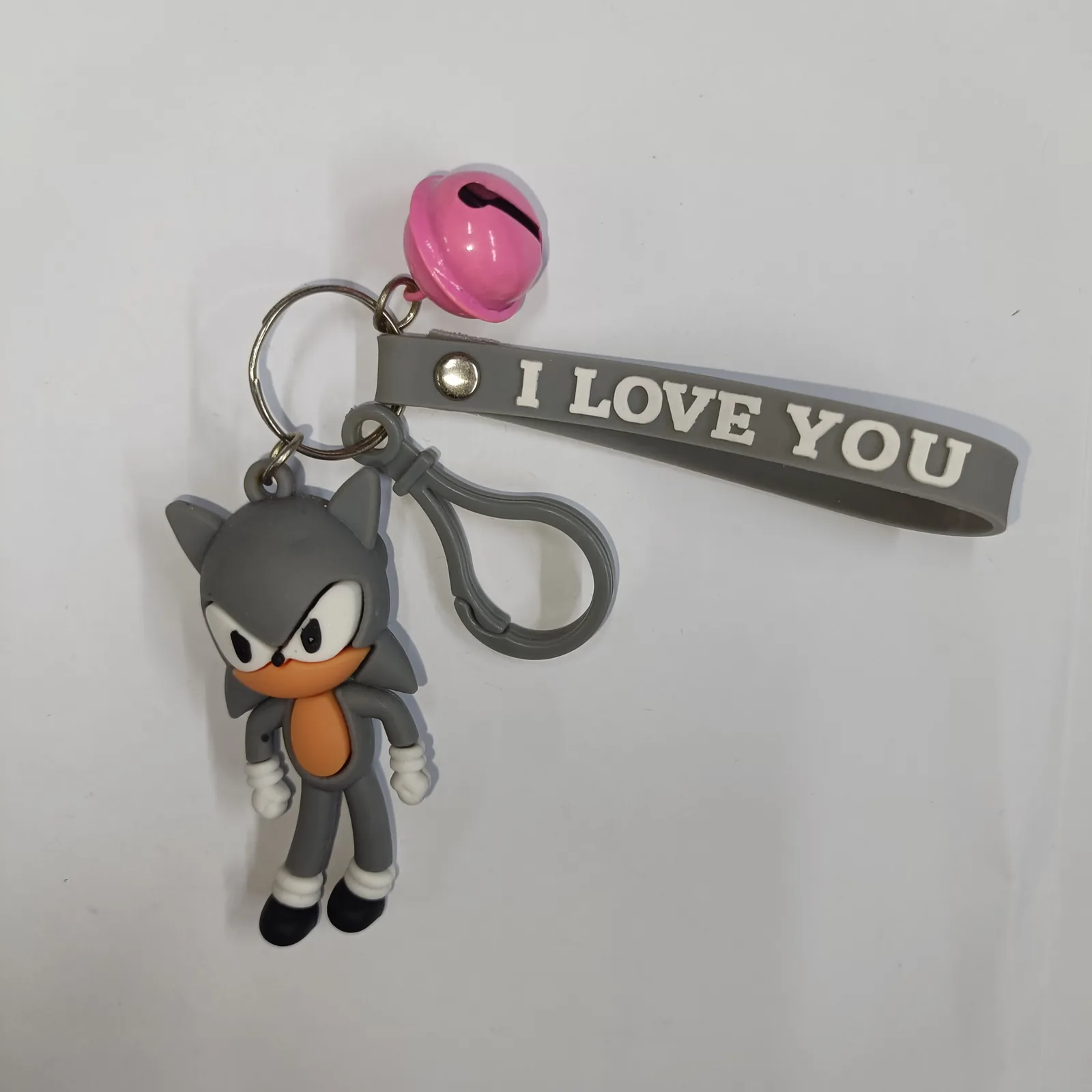 Portachiavi Sonic con ciondolo I Love You e campanellino rosa su anello metallico argentato