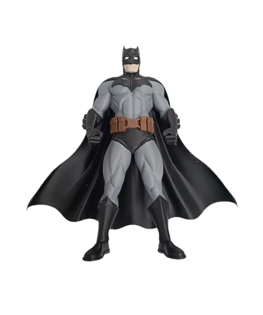 Statuetta Batman plastica stampata 3D costume grigio nero mantello fluente base integrata