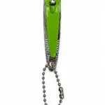 Tagliaunghie verde portachiavi in metallo cromato con catenella a sfere e moschettone