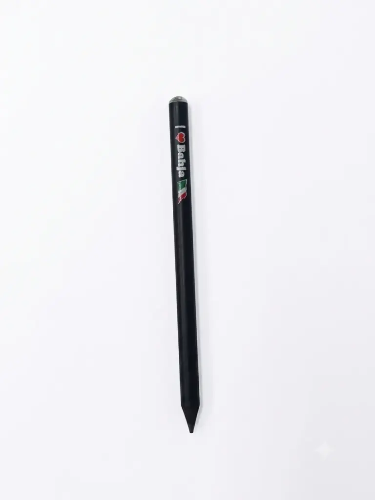 Matitone fusto nero con scritta I Love Bahja, cuore rosso strass argentati e bandiera tricolore italiana