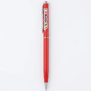 Penna a sfera fusto rosso lucido con clip cromata, scritta I Love Bahja, cuore rosso e bandiera italiana tricolore stampati sul corpo